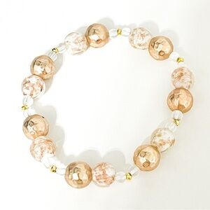 Elegant Gold and Cream Beaded Bracelet